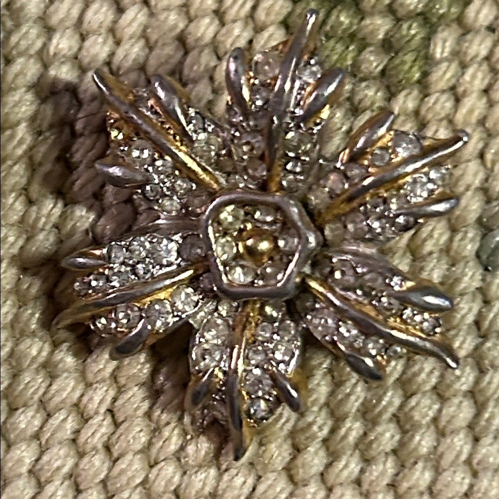 Vintage signed Halbe 40s-50s pin/brooch - RARE FIND!!